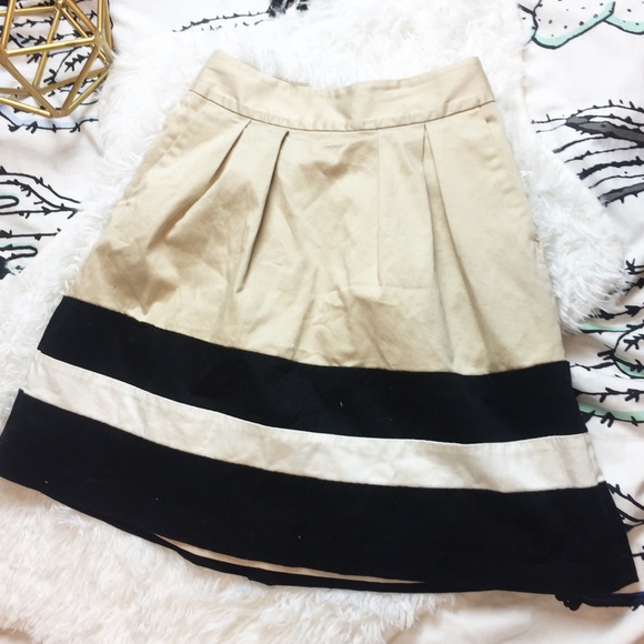 White House Black Market Dresses & Skirts - White House black market skirt 00